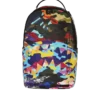 DİLİMLİ VE KÜP KÜP KESİLMİŞ CAMO SIRT ÇANTASI