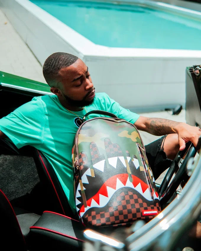 CAMO DRIP SHARKS IN PARIS Sırt Çantası (DLXV)