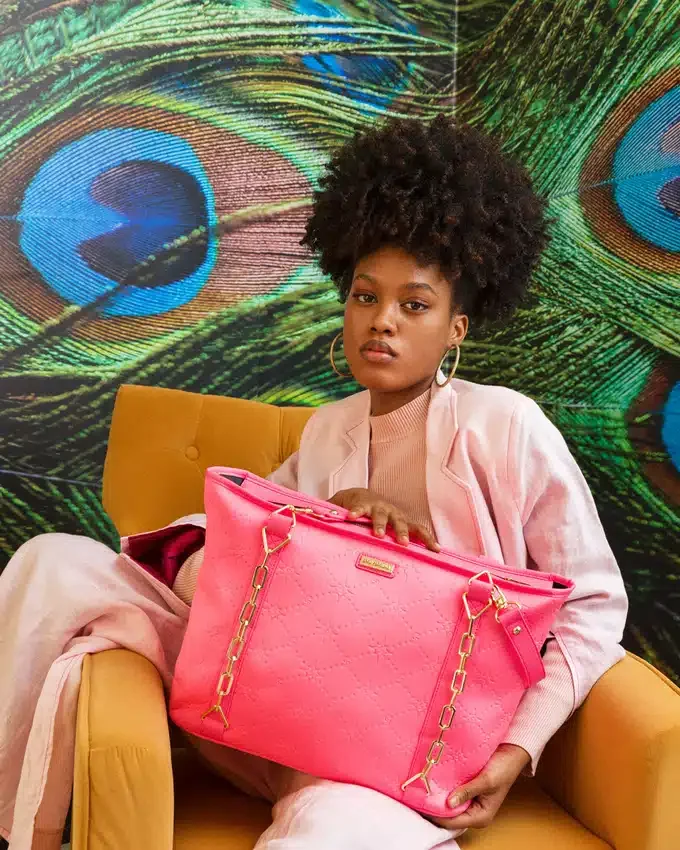 CHAIN REACTION Tote Çantalar