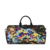 DİLİMLENMİŞ VE KÜP KÜP KESİLMİŞ Camo DUFFLE