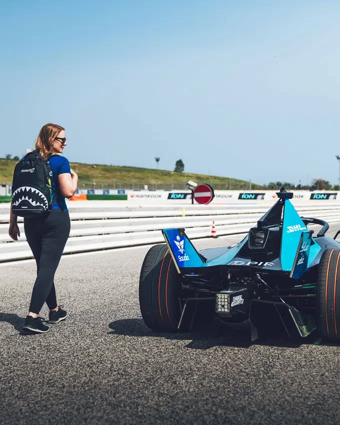 FORMULA-E GEN3 LED Sırt Çantası