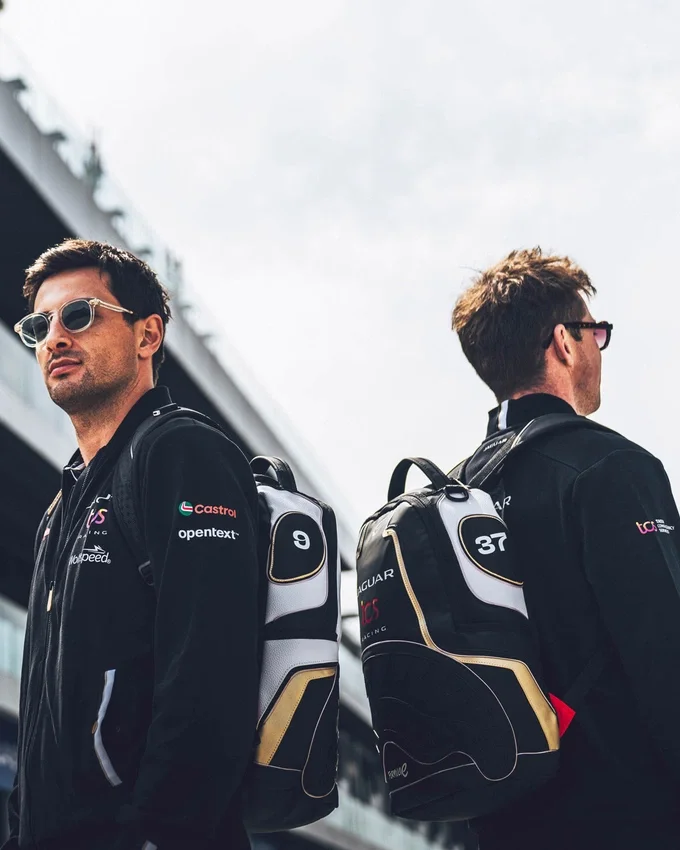 FORMULA-E JAGUAR LED Sırt Çantası