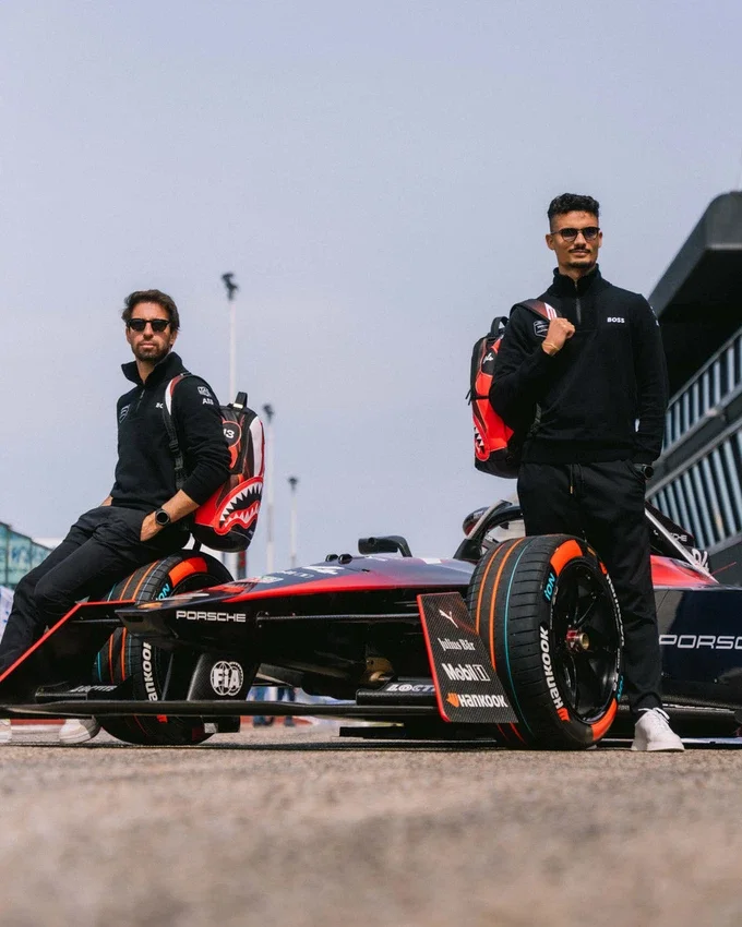 FORMULA-E PORSCHE LED Sırt Çantası