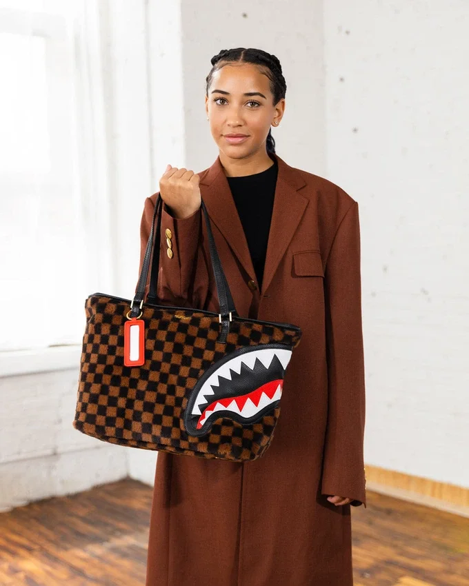 FURRR SHARKS IN PARIS Tote Çantalar