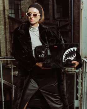 FURZILLA Shark (Night) Tote Çantalar