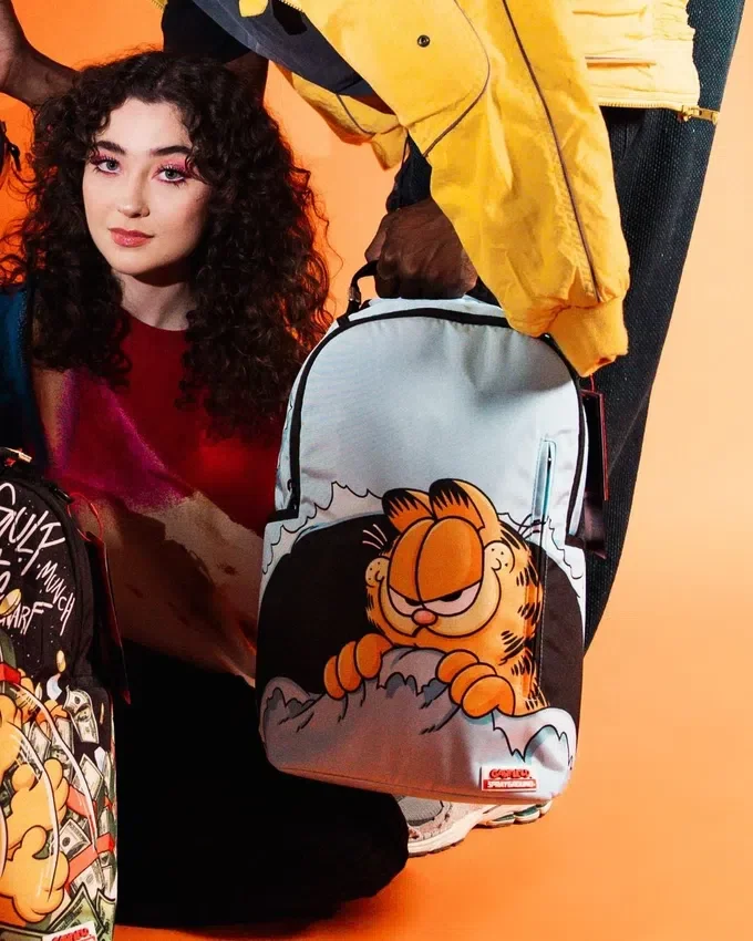 GARFIELD BADBOY FOR RIPPING THE SHARKMOUTH DLXSR Sırt Çantası