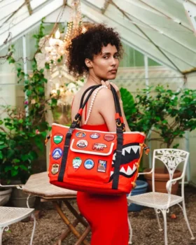 GLOBAL EXPEDITION TOTE