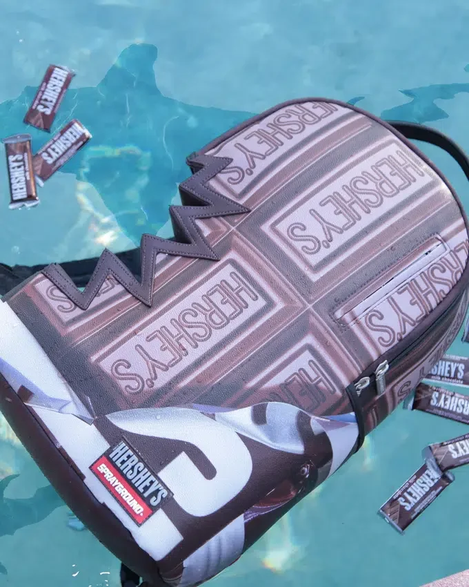 HERSHEY’S Shark Bite Sırt Çantası