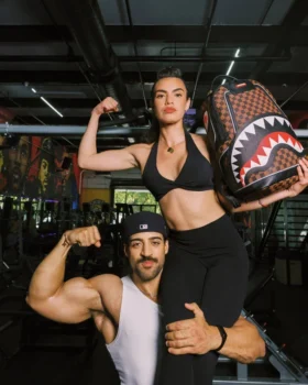 HYPERDRIVE SHARKS IN PARIS Sırt Çantası