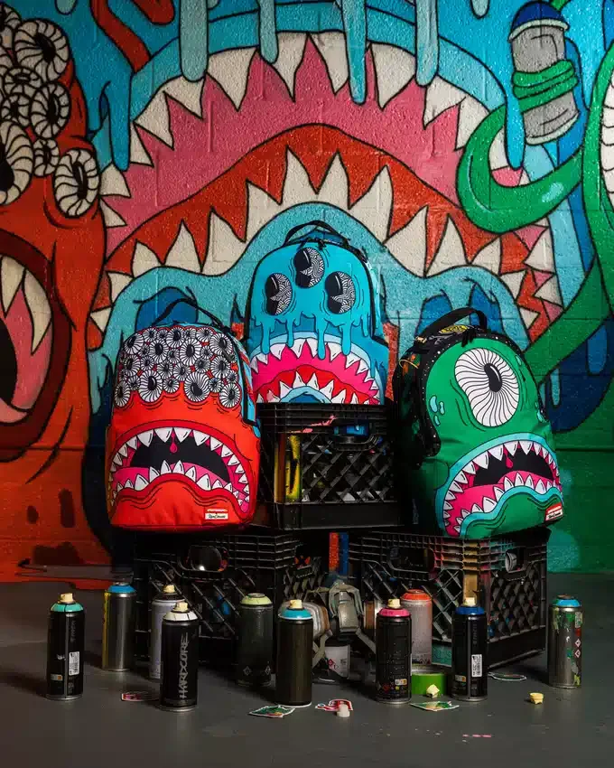 JORGE RODRIGUEZ THE ARTIST COLLAB BLINKY Shark Sırt Çantası