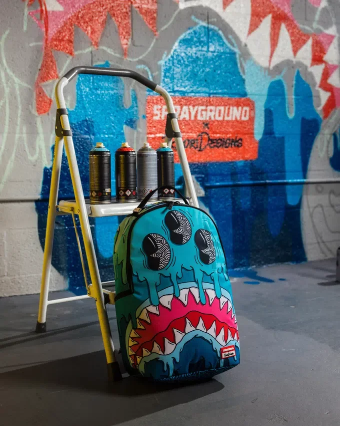 JORGE RODRIGUEZ THE ARTIST COLLAB DRIPS SHARKS Sırt Çantası