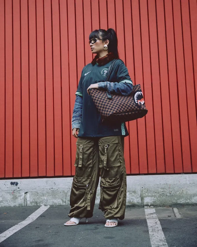 KYOTOKNIT SHARKS IN PARIS Tote Çantası