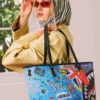 LONDRA MODA HAFTASI PODYUMUNA HAZIR TOTE ÇANTASI