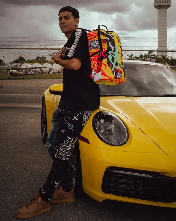 OFF THE LEASH SPRAYGROUND (DLXR)