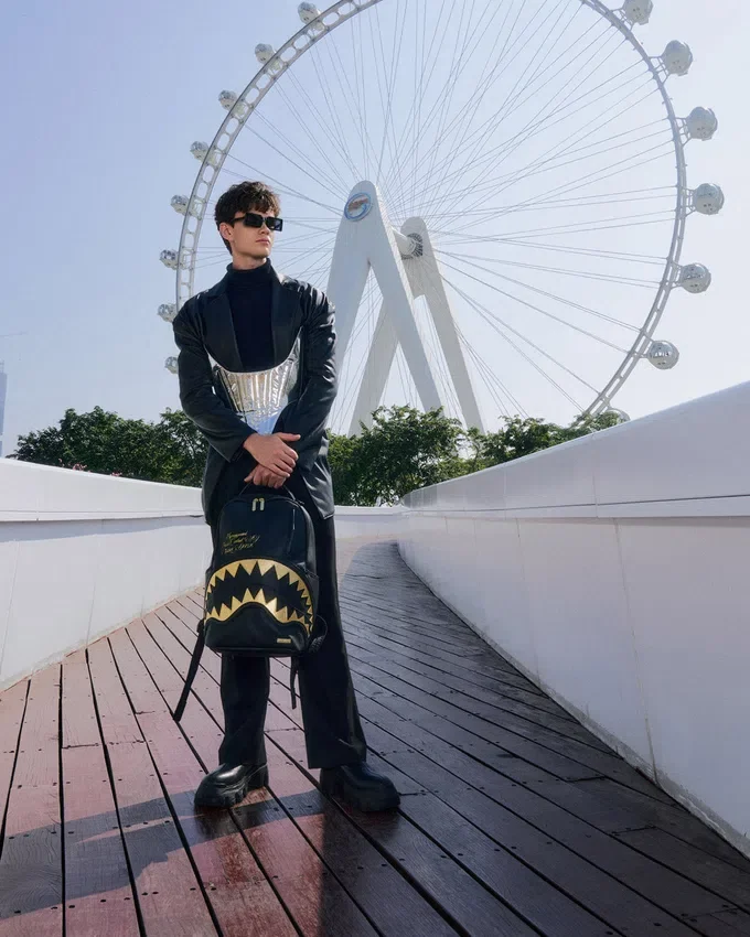 SHARK CENTRAL GILDED BITE Sırt Çantası