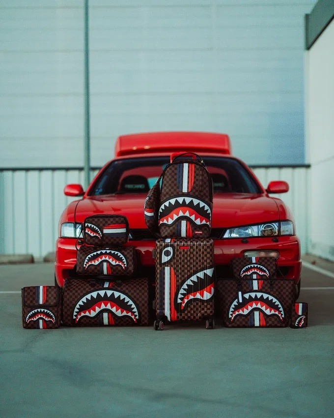 SHARKS IN PARIS GT MAKYAJ ÇANTASI