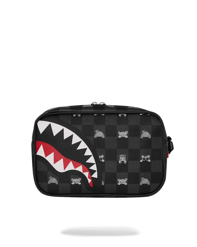 Shark MOB HIDEOUT MAKYAJ ÇANTALARI