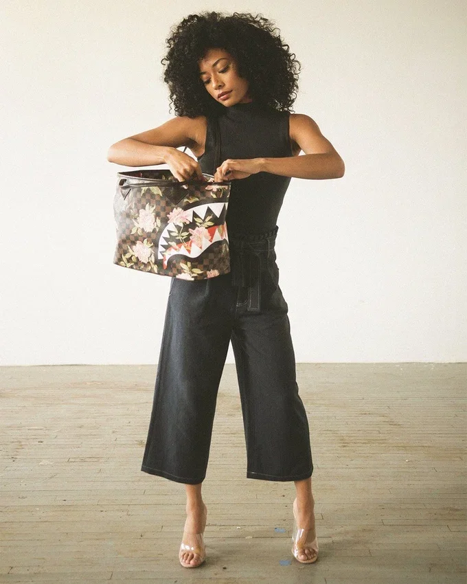 SHARKFLOWER Tote Çantası