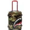 SHARKNAUTICS (Camo) 21,5” Valiz