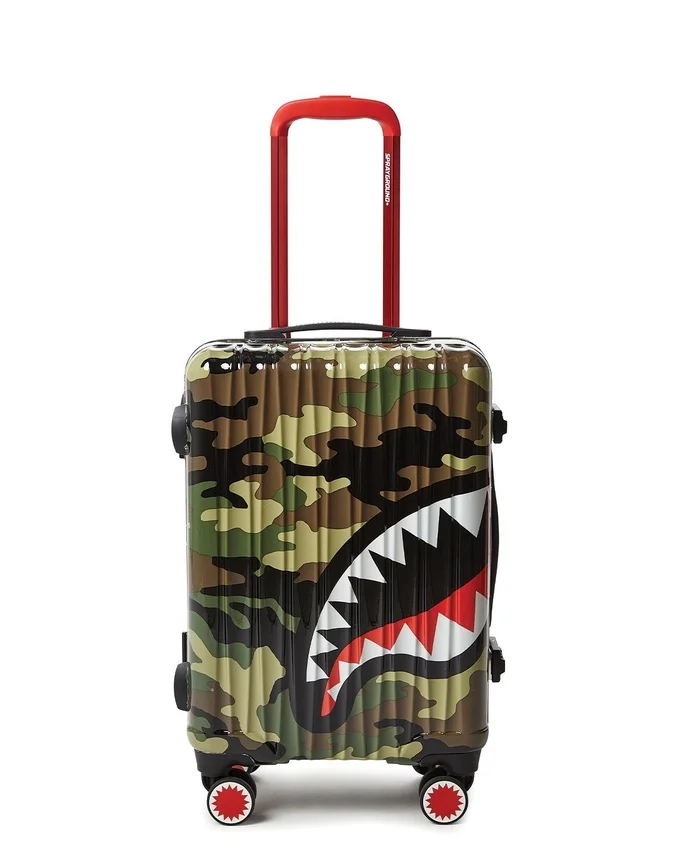 SHARKNAUTICS (Camo) 21,5” Valiz
