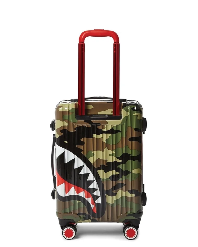 SHARKNAUTICS (Camo) 21,5” Valiz