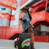 SLIME TAKEOVER SERT KABUKLU VALİZLER