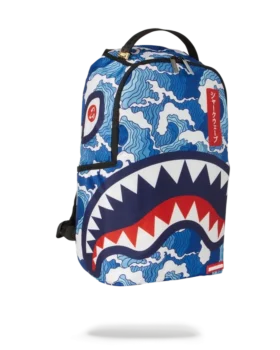 THE SHARK WAVE (okyanustan toplanan %100 geri dönüştürülmüş plastik şişelerden üretilmiştir)