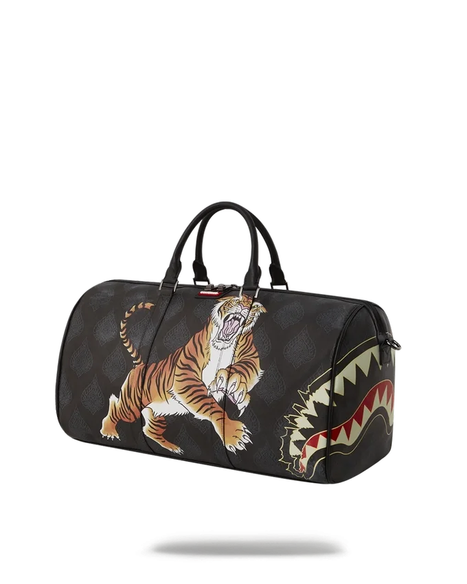 YEAR OF THE TIGER Silindir Çantası